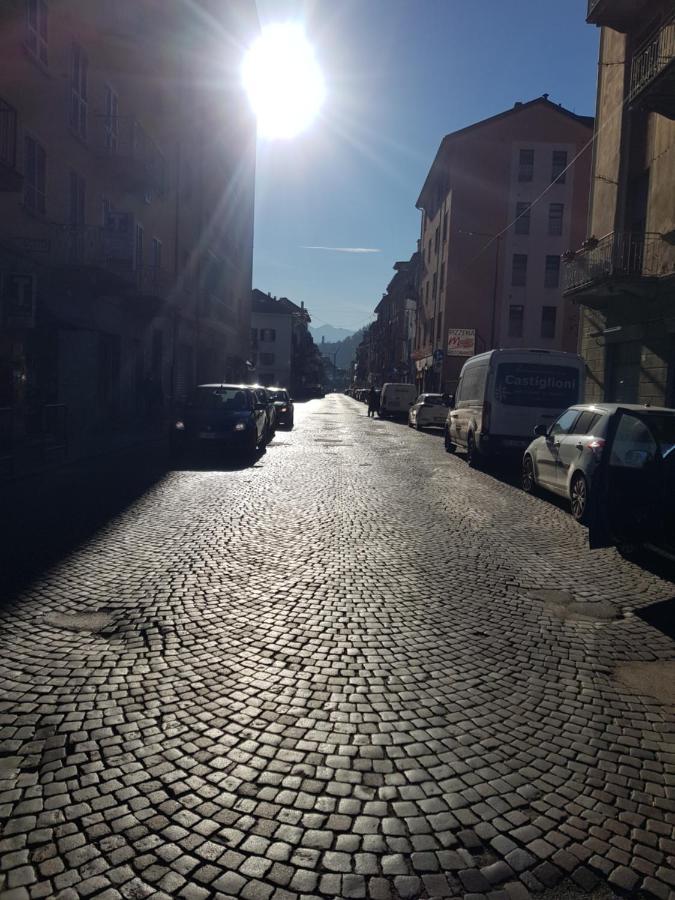 Apartamento The Angy'S Flat Domodossola Exterior foto